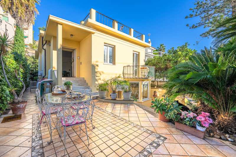 House by the sea in Sanremo